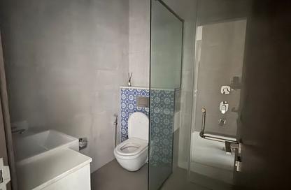 Apartment - 3 Bedrooms - 5 Bathrooms for rent in Al Mirgab - Al Heerah - Sharjah Apartment - 3 Bedrooms - 5 Bathrooms for rent in Al Mirgab - Al Heerah - Sharjah