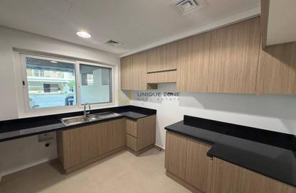 Townhouse - 4 - 4 for rent in Camelia - Damac Hills 2 - Dubai