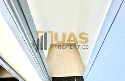 Apartment - 1 - 2 for rent in Al Hudaiba Mall - Al Hudaiba - Bur Dubai - Dubai
