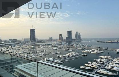 Apartment - 3 Bedrooms - 3 Bathrooms for rent in Seagate Building 1 - Seagate - Mina Rashid - Dubai