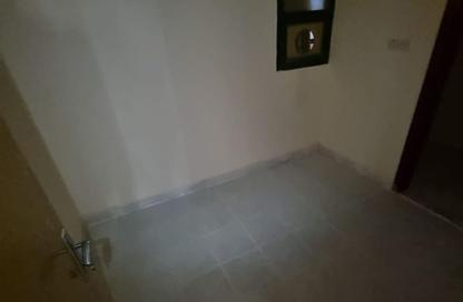 Apartment - 3 Bedrooms - 4 Bathrooms for rent in Qasimia 10 building - Al Mahatta - Al Qasimia - Sharjah