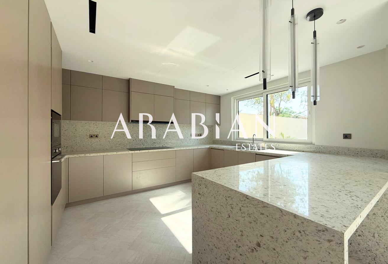 Newly Renovated | Extended | Close to Pool & Park photo 7