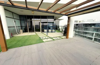 Apartment - 3 Bedrooms - 5 Bathrooms for sale in Golf Vista 1 - Golf Vista - Golf Town - Damac Hills - Dubai
