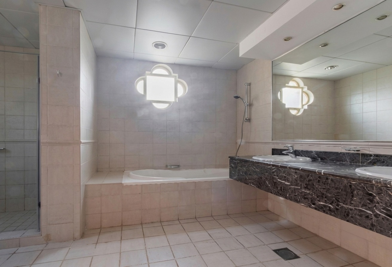 4 bedroom villa in Cluster 35, Jumeirah Islands: 16