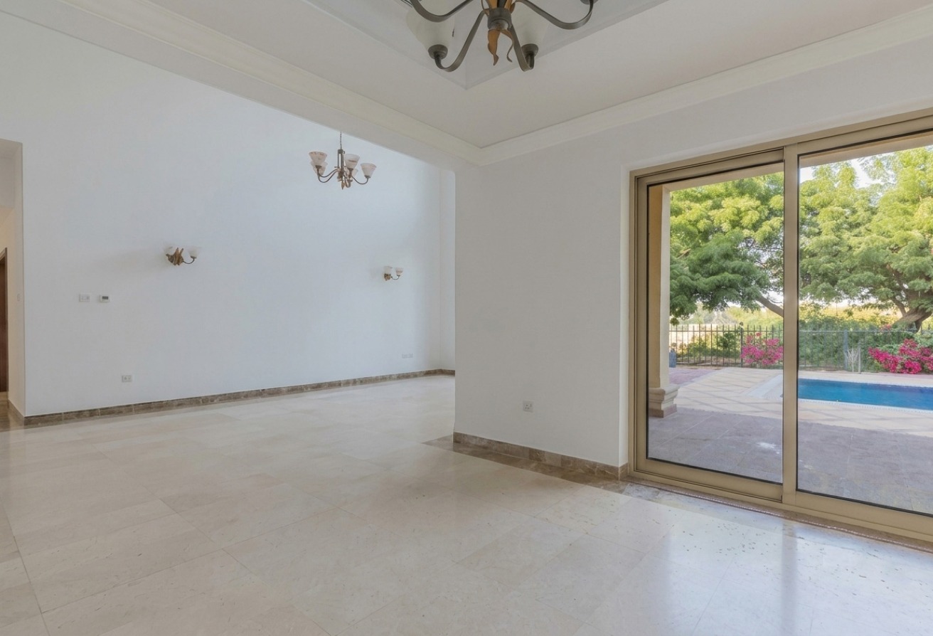 4 bedroom villa in Cluster 35, Jumeirah Islands: 6