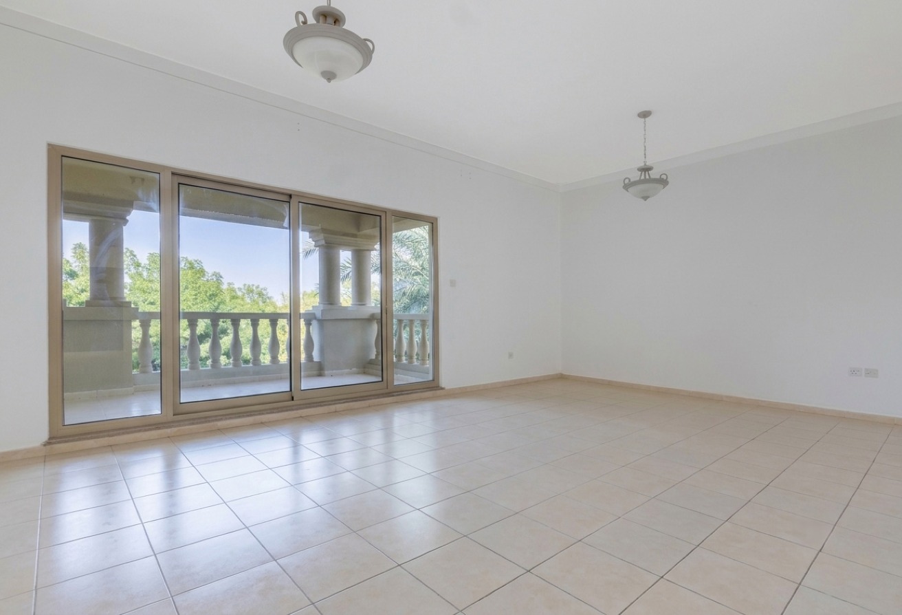 4 bedroom villa in Cluster 35, Jumeirah Islands: 9
