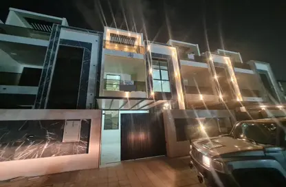 فيلا - 5 غرف نوم - 8 حمامات للايجار في سيتي لايف مول التلة - التله 2 - عجمان فيلا - 5 غرف نوم - 8 حمامات للايجار في سيتي لايف مول التلة - التله 2 - عجمان