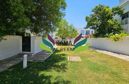 Villa - 4 Bedrooms - 3 Bathrooms for rent in Jumeirah 2 Villas - Jumeirah 2 - Jumeirah - Dubai Villa - 4 Bedrooms - 3 Bathrooms for rent in Jumeirah 2 Villas - Jumeirah 2 - Jumeirah - Dubai