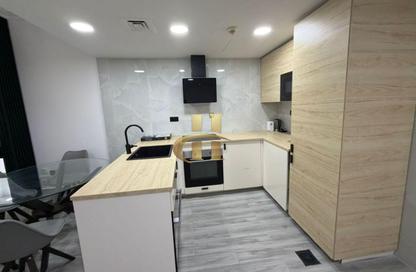 Apartment - 1 Bedroom - 2 Bathrooms for sale in Manchester Tower - Dubai Marina - Dubai