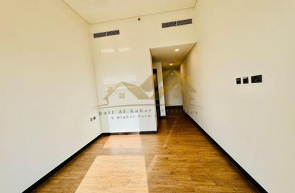 Apartment - 3 - 4 for rent in Al Mankhool - Bur Dubai - Dubai