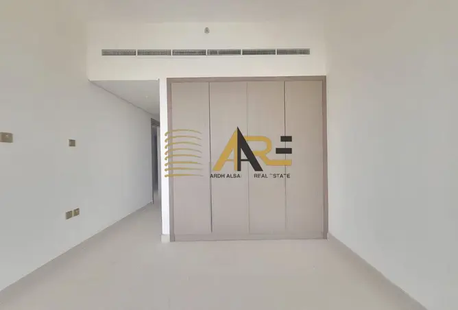 124717964 - Property Image 3