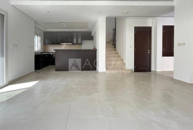 65170549 - Property Image 3