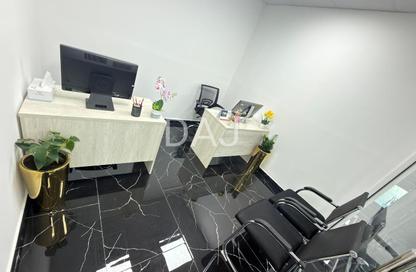 Office Space - Studio - 1 for rent in Fatima Mohammad Ahmad Bin Suleiman Building - Al Raffa - Bur Dubai - Dubai