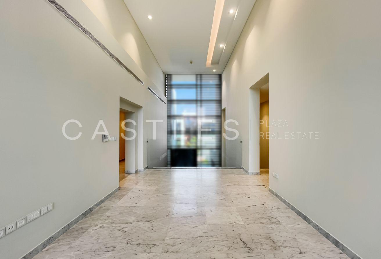 Ready To Move In | Contemporary Villa photo 18