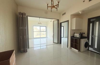 Apartment - 1 Bedroom - 1 Bathroom for rent in Lawnz by Danube Block 2 - Lawnz by Danube - International City - Dubai