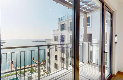 Apartment - 2 Bedrooms - 2 Bathrooms for sale in La Rive Building 2 - La Rive - Port de La Mer - La Mer - Jumeirah - Dubai