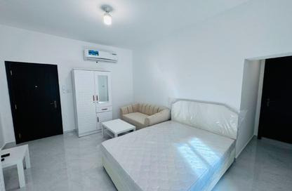 Apartment - Studio - 1 Bathroom for rent in Hadbat Al Zafranah - Muroor Area - Abu Dhabi