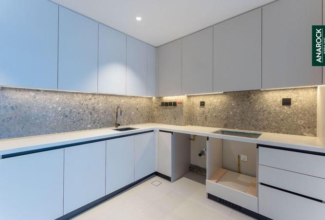 104122696 - Property Image 3