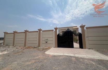 Villa - 5 - 4 for rent in Seih Al Uraibi - Ras Al Khaimah Villa - 5 - 4 for rent in Seih Al Uraibi - Ras Al Khaimah