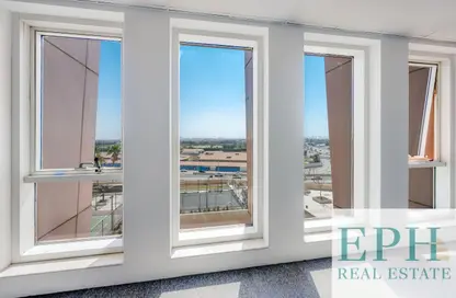 مكتب - استوديو للايجار في برج تشرشل للأعمال - أبراج تشرشل - الخليج التجاري - دبي