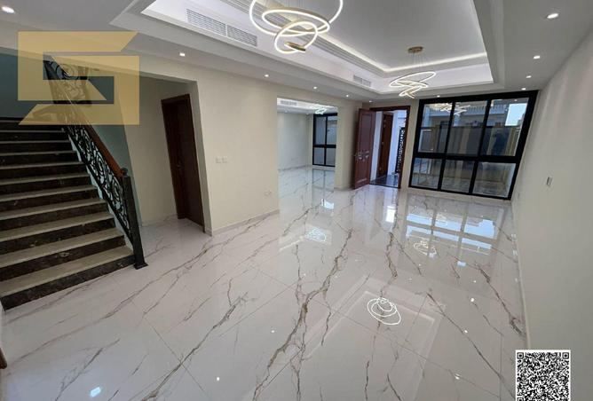 141002306 - Property Image 2