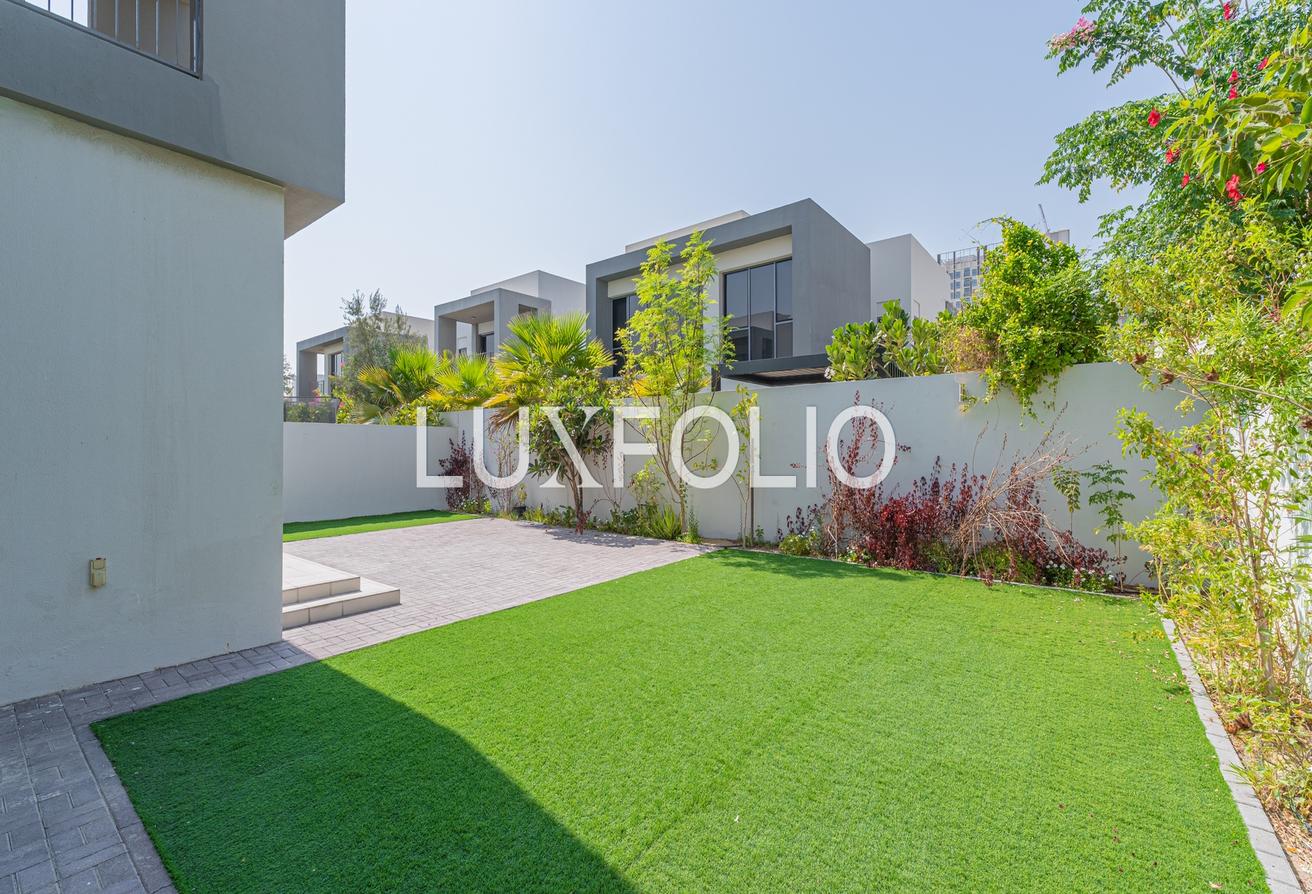 Large Plot | Well Maintained | Vacant photo 30