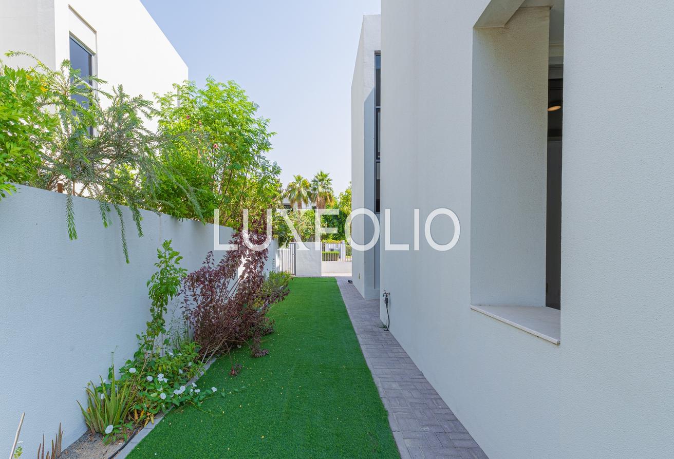 Large Plot | Well Maintained | Vacant photo 29