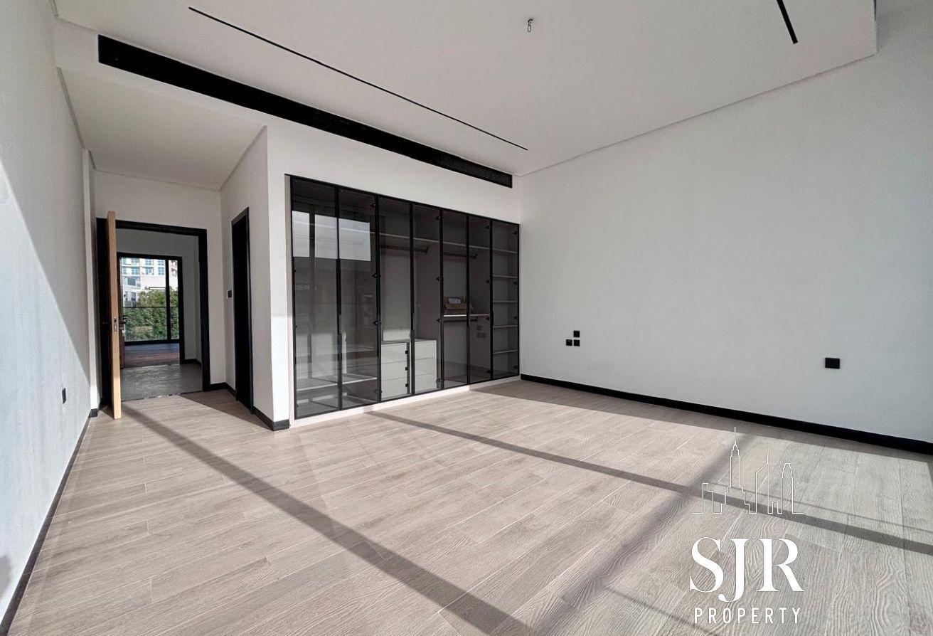 Rare Luxury Villas | Single Row | Private Pool photo 18