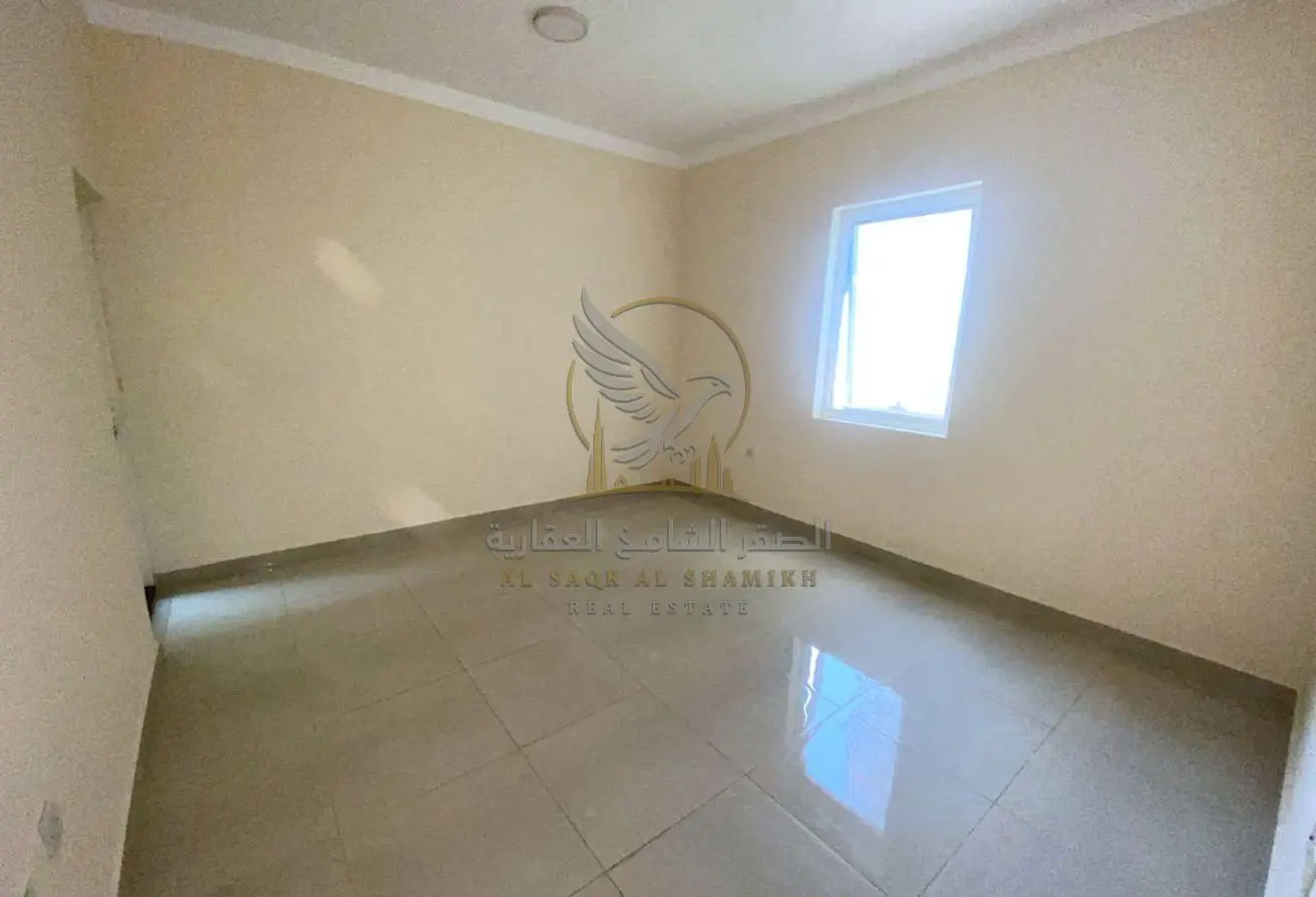 152880422 - Property Main Image