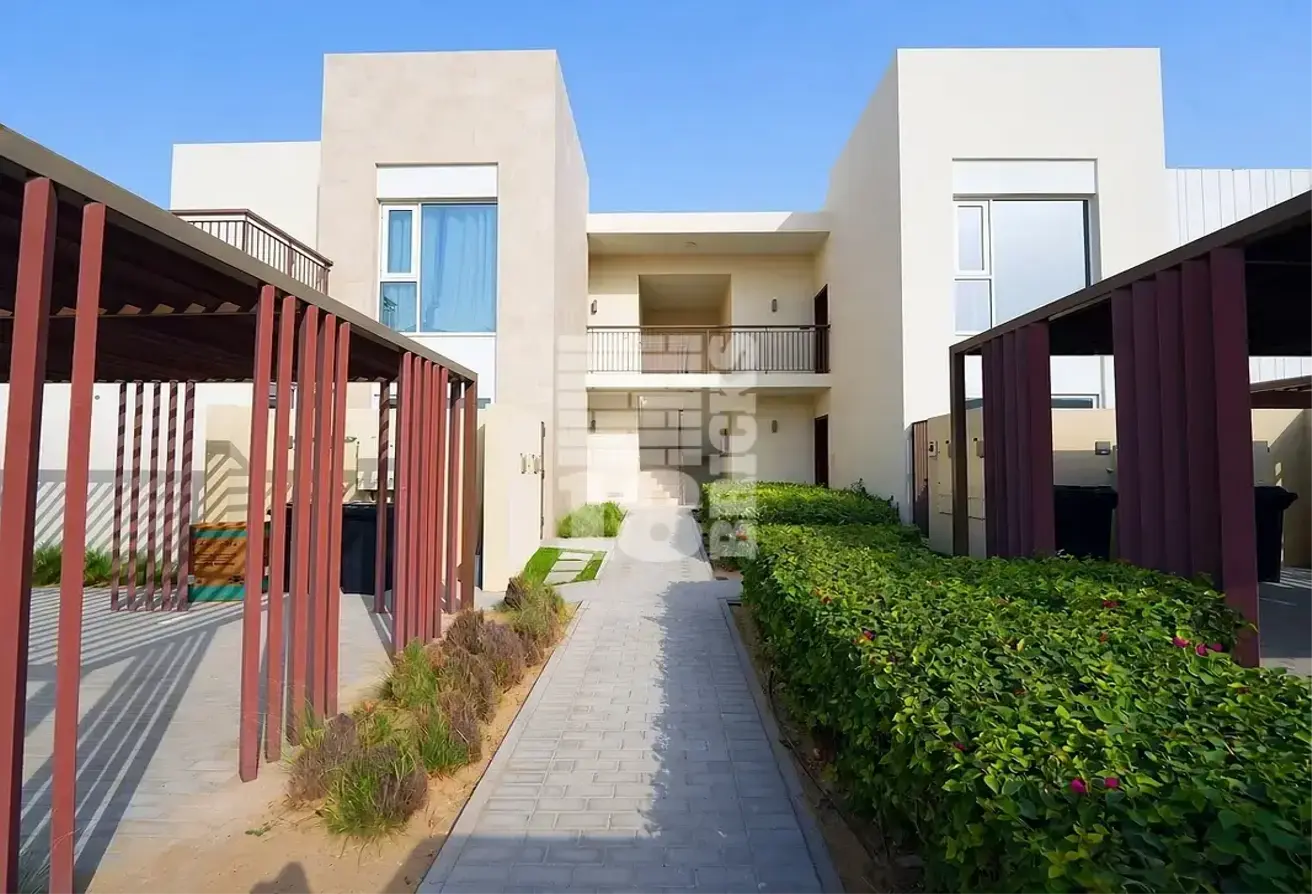 125651942 - Property Main Image