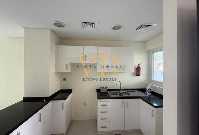 138768832 - Property Image 3