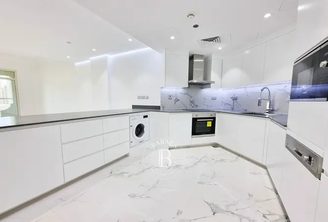166525117 - Property Image 3