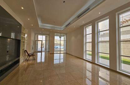Villa - 5 - 7 for rent in Nad Al Sheba 4 - Nad Al Sheba - Dubai Villa - 5 - 7 for rent in Nad Al Sheba 4 - Nad Al Sheba - Dubai
