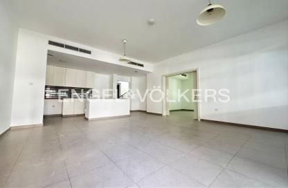 Townhouse - 4 Bedrooms - 4 Bathrooms for rent in Noor Townhouses - Town Square - Dubai
