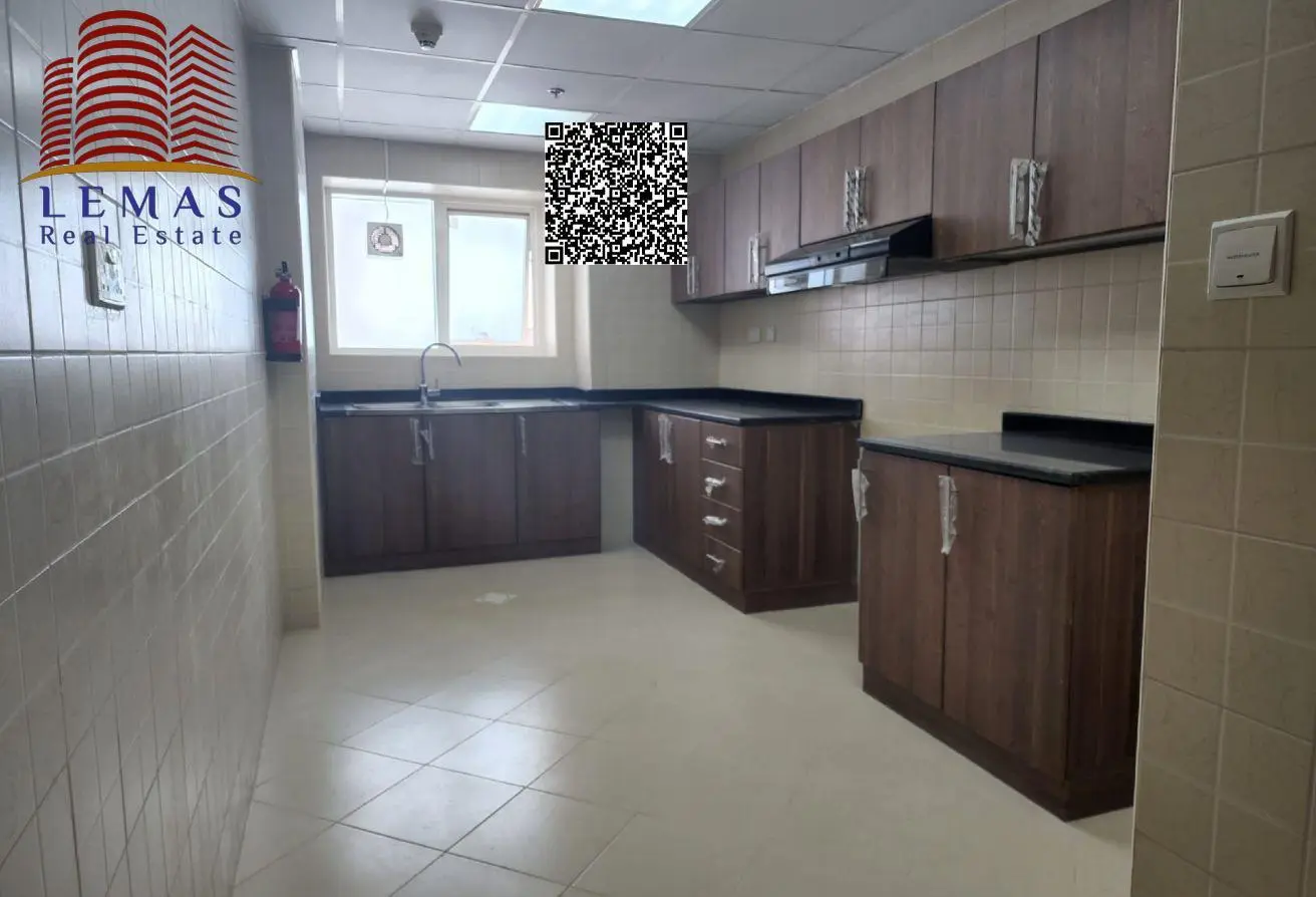 92252680 - Property Main Image
