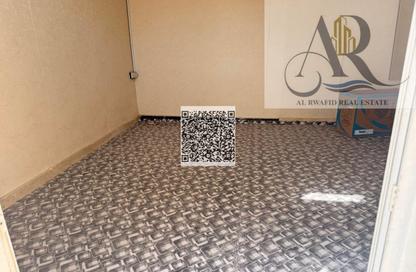 Labor Camp - Studio - 7+ Bathrooms for rent in Ali Mousa Building - Al Sajaa Industrial - Al Sajaa - Sharjah