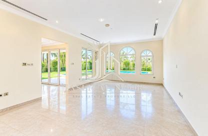 Villa - 3 - 4 for rent in Jumeirah Park - Dubai Villa - 3 - 4 for rent in Jumeirah Park - Dubai