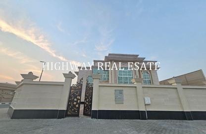 Villa - 7 - 7+ for rent in Al Tarfa - Mughaidir - Sharjah