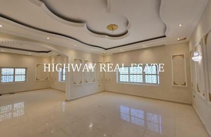 Villa - 7 - 7+ for rent in Al Tarfa - Mughaidir - Sharjah
