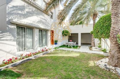 Villa - 5 - 5 for sale in Meadows 2 - Meadows - Dubai Villa - 5 - 5 for sale in Meadows 2 - Meadows - Dubai