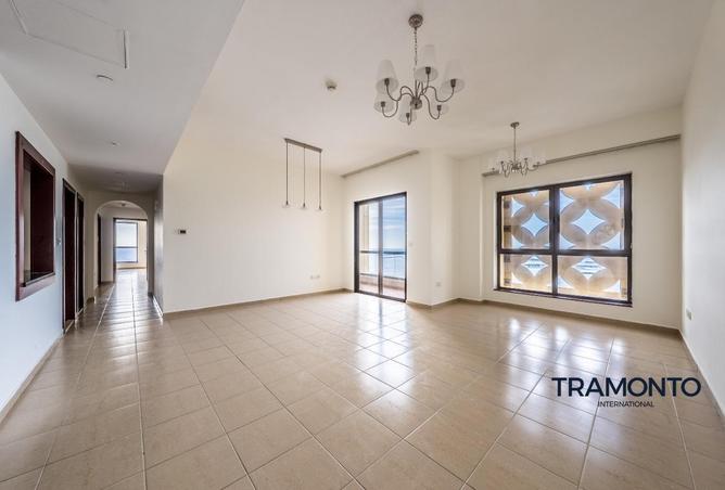 88305900 - Property Image 3