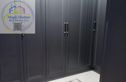 Apartment - 3 - 4 for sale in Oasis Tower 2 - Oasis Tower - Al Rashidiya 1 - Al Rashidiya - Ajman