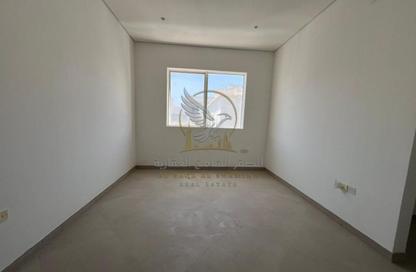 Apartment - 1 Bedroom - 2 Bathrooms for rent in Al Qulaya'ah - Al Sharq - Sharjah Apartment - 1 Bedroom - 2 Bathrooms for rent in Al Qulaya'ah - Al Sharq - Sharjah