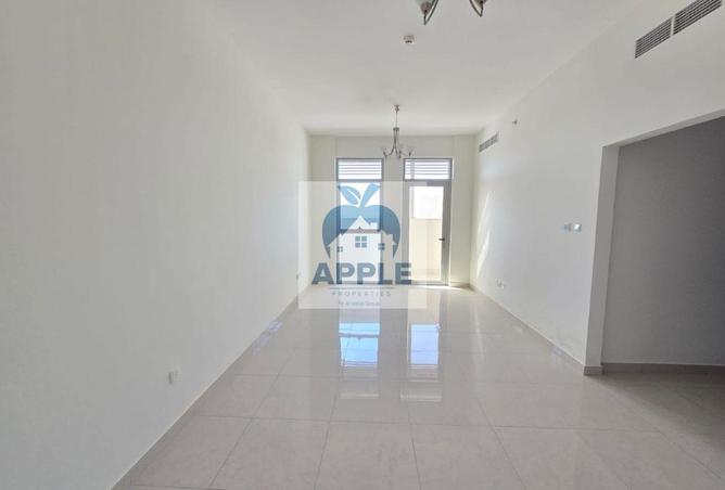 74233546 - Property Image 2