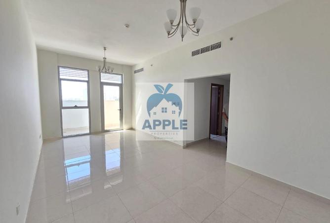 74233546 - Property Main Image