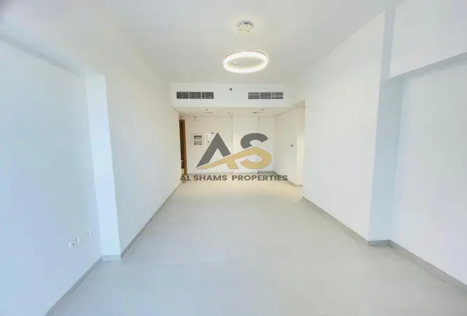 160540396 - Property Image 3
