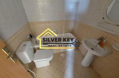 Apartment - 2 - 2 for rent in Abu Shagara building - Abu shagara - Sharjah