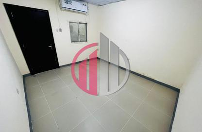 Labor Camp - Studio - 7+ Bathrooms for rent in M-37 - Mussafah Industrial Area - Mussafah - Abu Dhabi Labor Camp - Studio - 7+ Bathrooms for rent in M-37 - Mussafah Industrial Area - Mussafah - Abu Dhabi