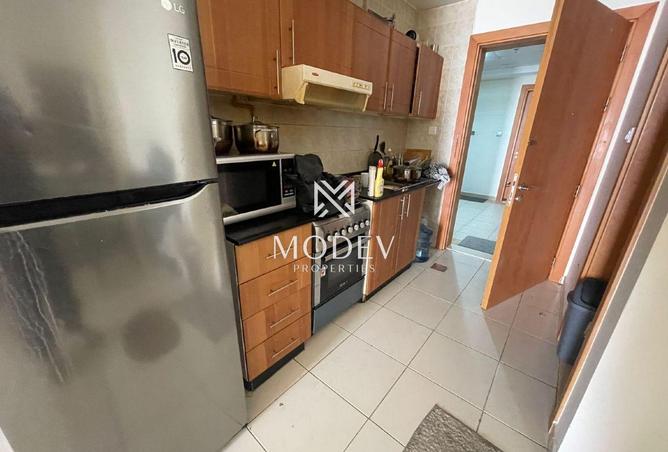 83227077 - Property Image 3