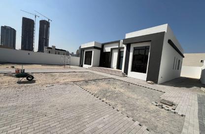 Villa - 4 Bedrooms - 4 Bathrooms for rent in Al Barsha South 2 - Al Barsha South - Al Barsha - Dubai
